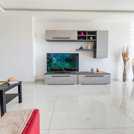 New Spacious Apartment With Amazing View Bugibba Bahía de San Pablo Exterior foto