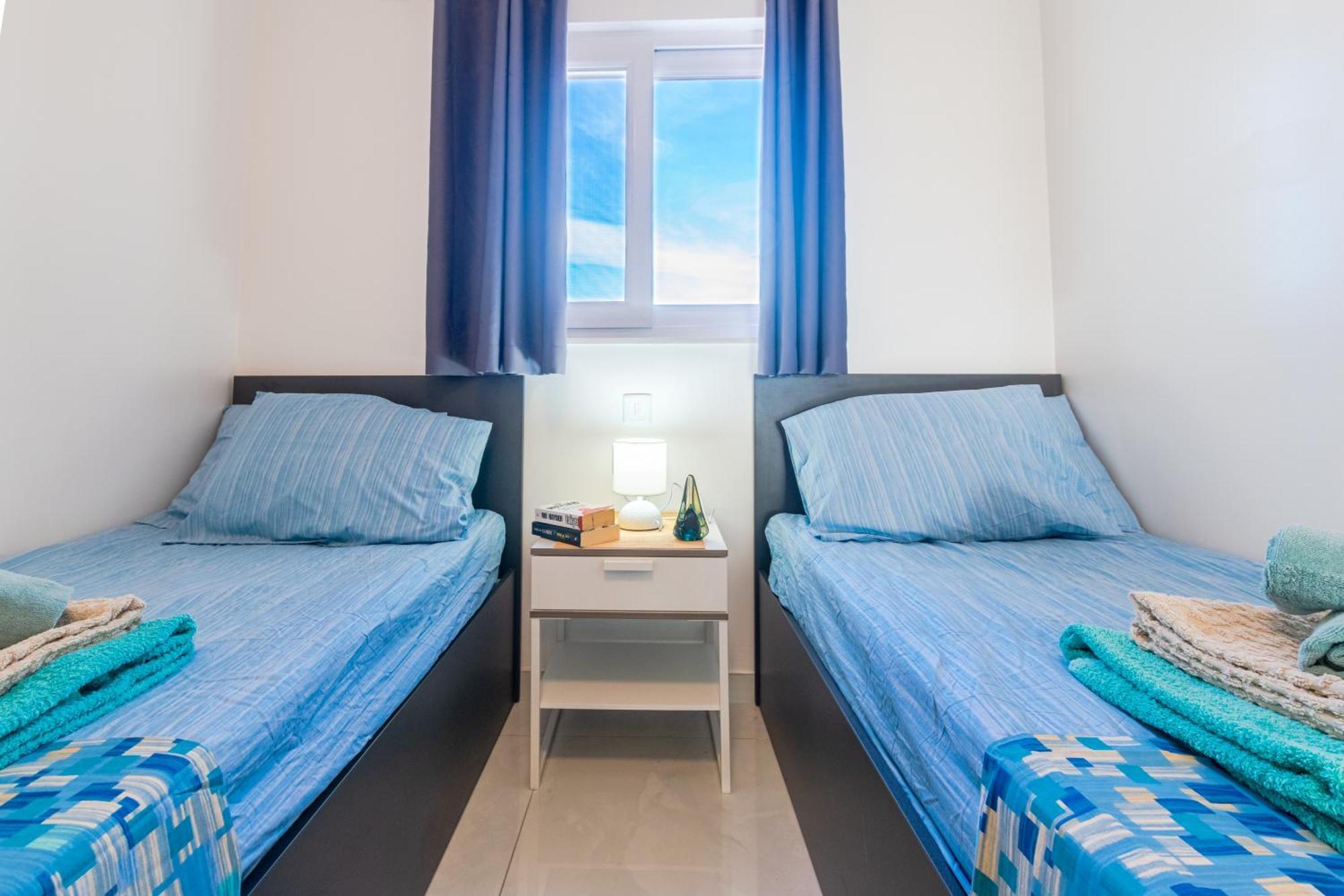New Spacious Apartment With Amazing View Bugibba Bahía de San Pablo Exterior foto