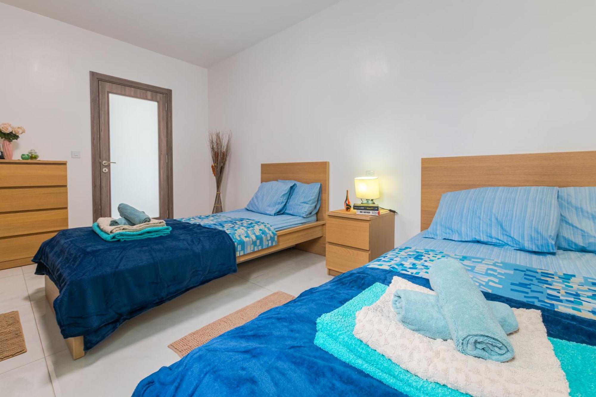 New Spacious Apartment With Amazing View Bugibba Bahía de San Pablo Exterior foto