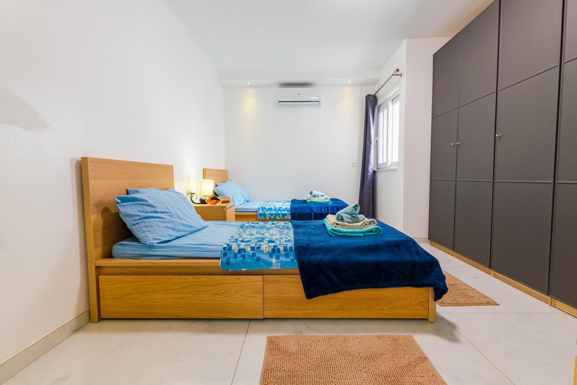 New Spacious Apartment With Amazing View Bugibba Bahía de San Pablo Exterior foto