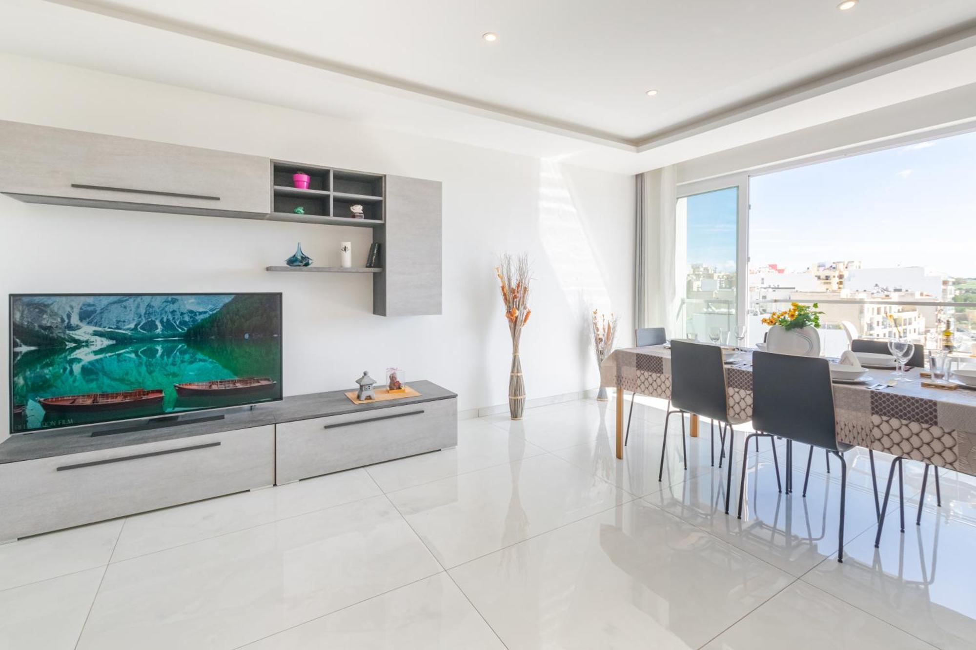 New Spacious Apartment With Amazing View Bugibba Bahía de San Pablo Exterior foto